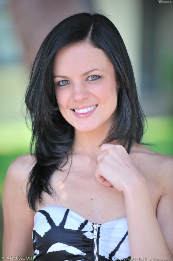 Pornstar Stephanie Sage bead stuffing - XXXonXXX - Pic 11