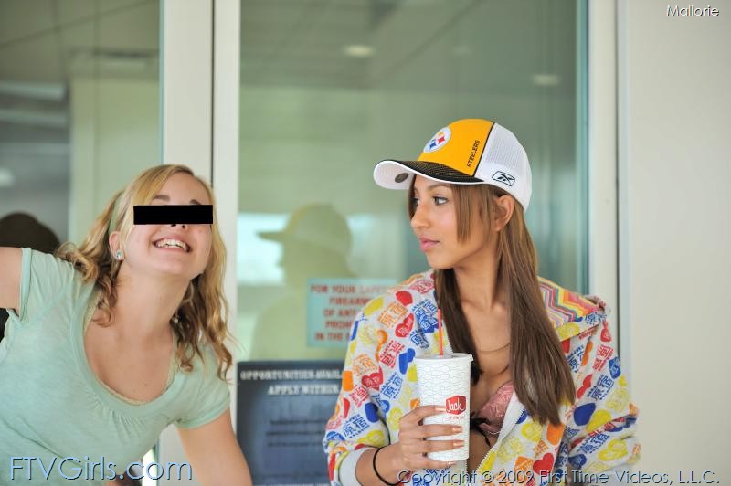 21 yo Veronique Vega teen - XXX Dessert - Picture 2