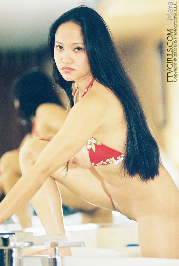 First time Maya anal toys - XXX Dessert - Picture 11