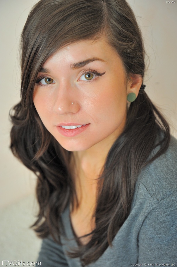 21 yo Lyanna hard breast massage - XXX Dessert - Picture 10