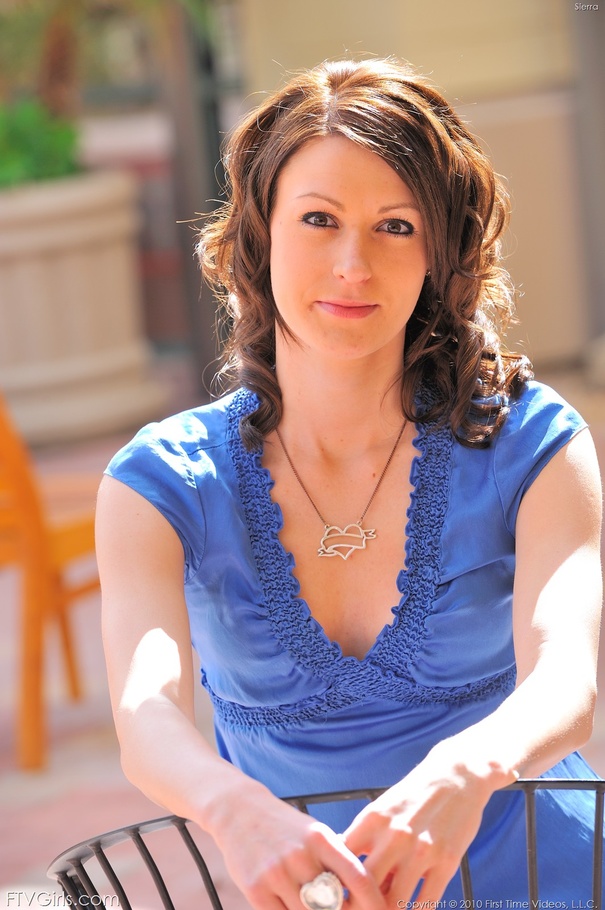 Sierra vagina gaping closeups - XXX Dessert - Picture 2