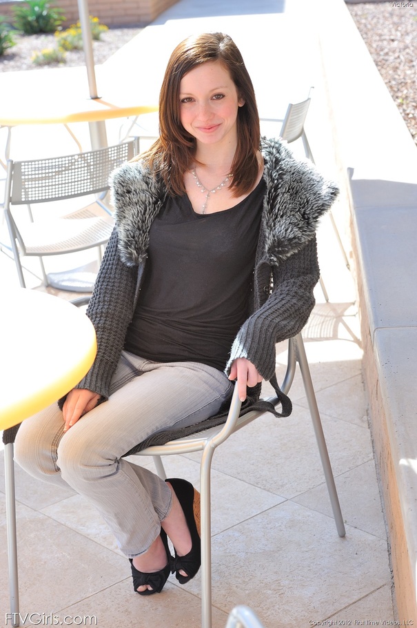 Victoria Voss teen - XXX Dessert - Picture 10