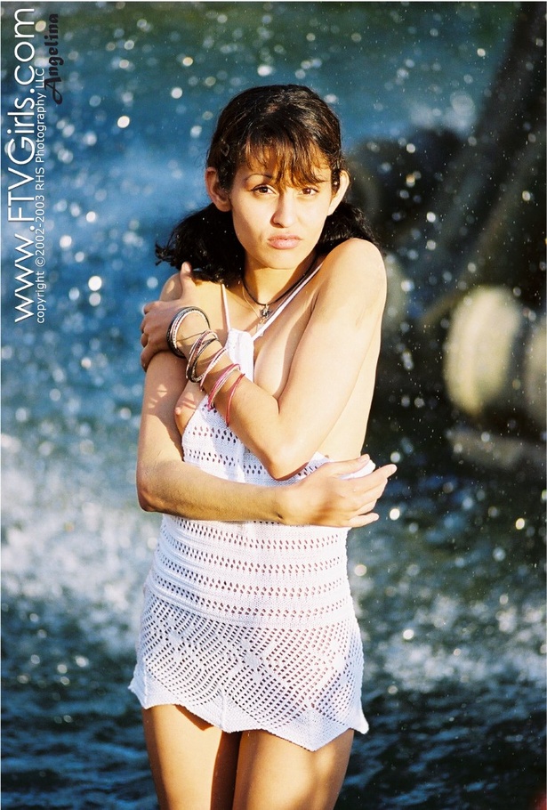 Teen Angelina first time - XXX Dessert - Picture 12