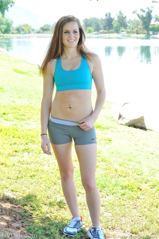 First time Brina foot fetish scenes - XXX Dessert - Picture 9