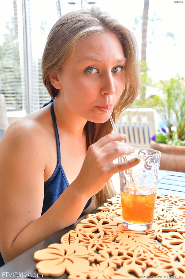 19 yo Brianna petite - XXX Dessert - Picture 16