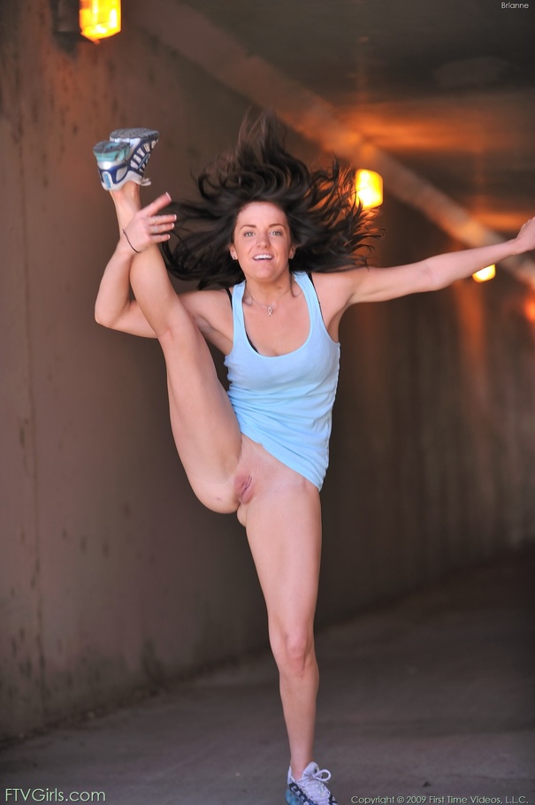 19 yo Brianne hard breast massage - XXX Dessert - Picture 14