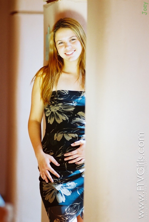 Teen Joey Lane dress and heels - XXX Dessert - Picture 8