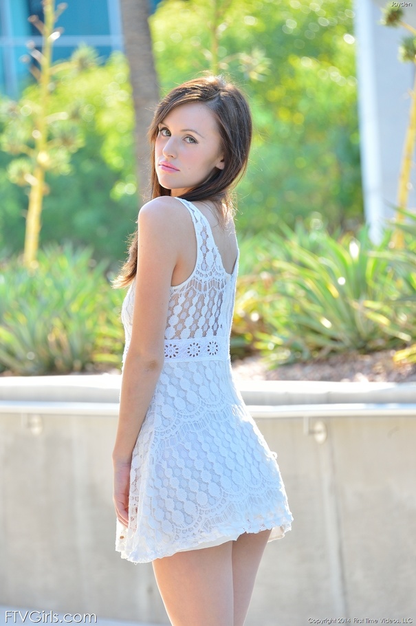 Teen Jayden public nudity - XXX Dessert - Picture 2