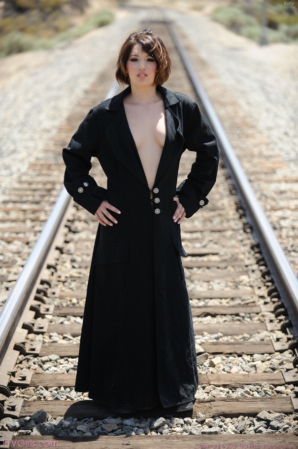 Teen Katie Michaels veggie & fruit stuffing - XXXonXXX - Pic 1