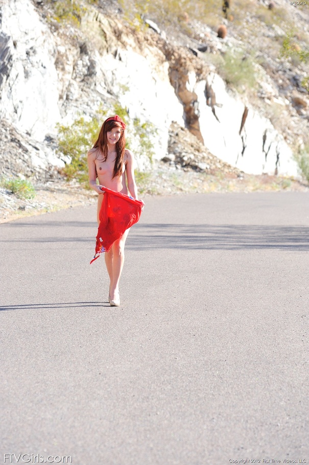 Teen Alaura fisting - XXXonXXX - Pic 12