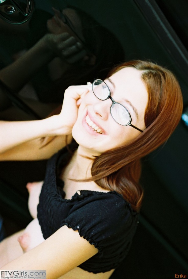 18 yo Erika public nudity - XXXonXXX - Pic 9