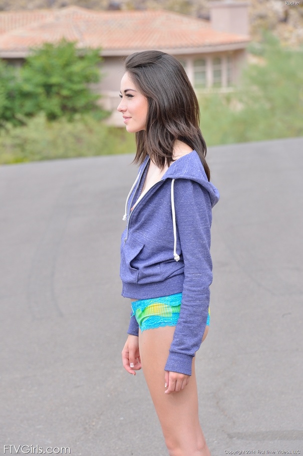 Rachel public nudity - XXXonXXX - Pic 1