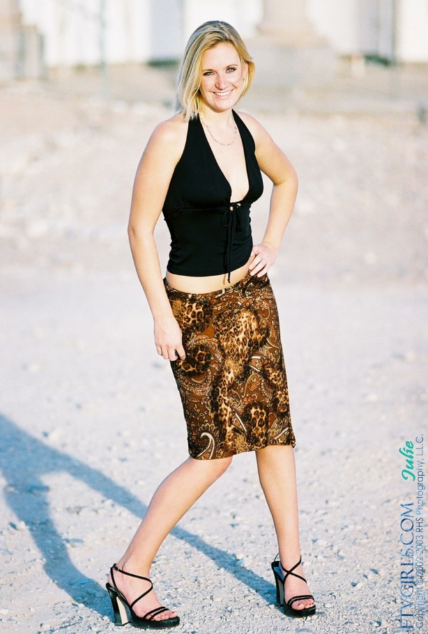 21 yo Julie tall - XXXonXXX - Pic 5