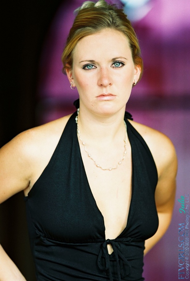 21 yo Julie tall - XXXonXXX - Pic 7