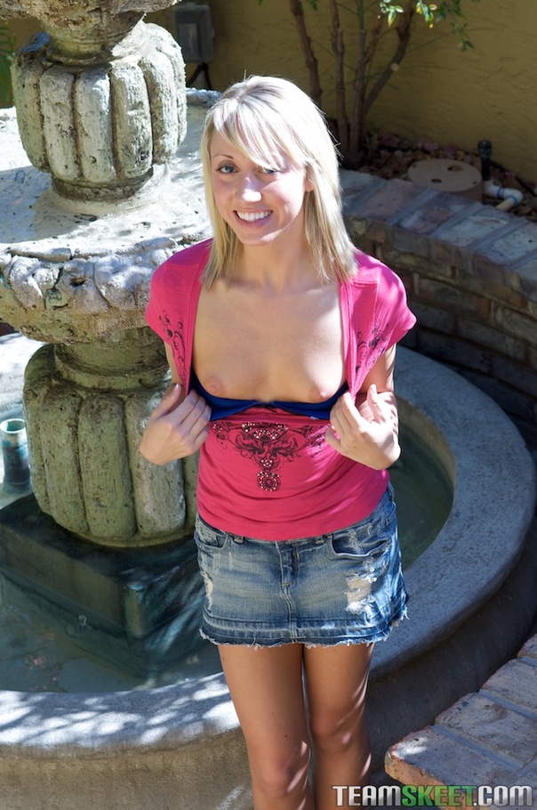Enticing floozy in a pink shirt and denim s - XXX Dessert - Picture 12