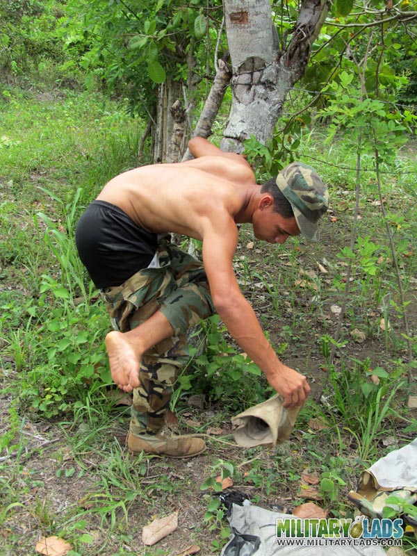 Military man strips off his camo uniform in the woods. - XXXonXXX - Pic 15
