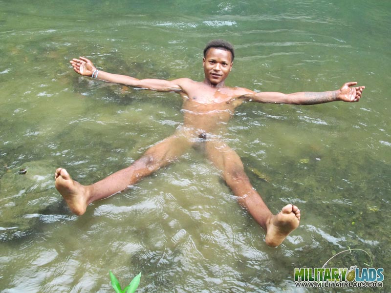Brother in camo pants jerks of his boner by the river. - XXXonXXX - Pic 2