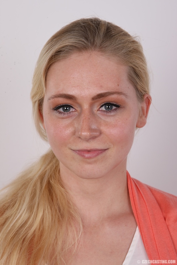 Ponytailed blonde cutie hopes to become a p - XXX Dessert - Picture 1