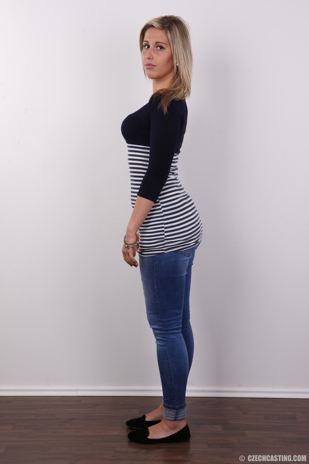 Fit blonde babe loves with nice body has he - XXX Dessert - Picture 3