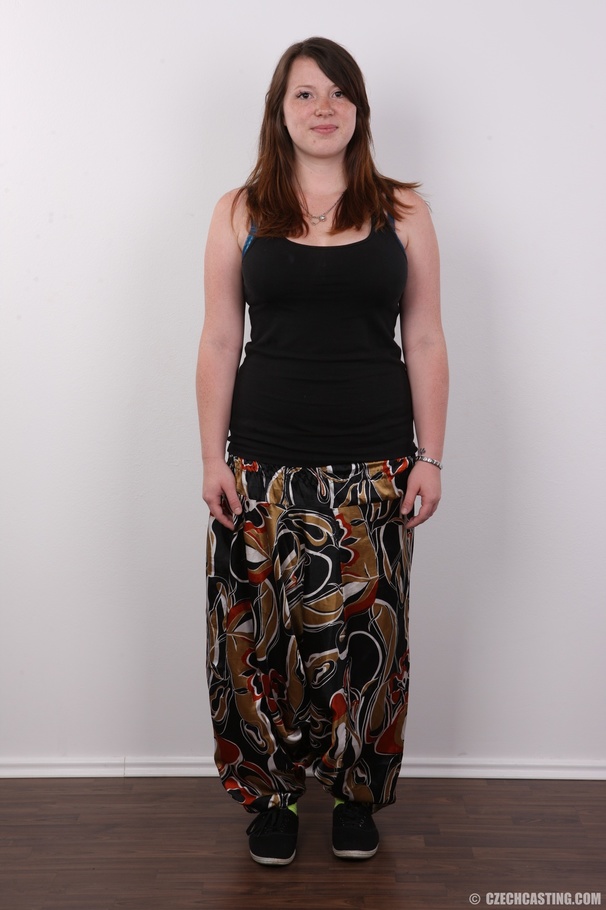 Plump freckled girl with big juggs enjoys h - XXX Dessert - Picture 2