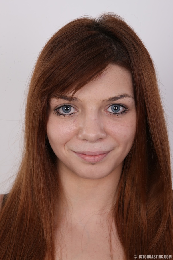 Bootylicious brunette teen with reddish hai - XXX Dessert - Picture 1