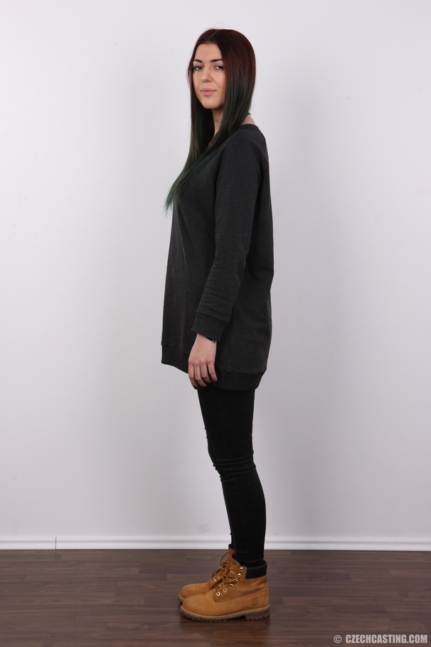 Bootylicious brunette vixen with tattoos on - XXX Dessert - Picture 3