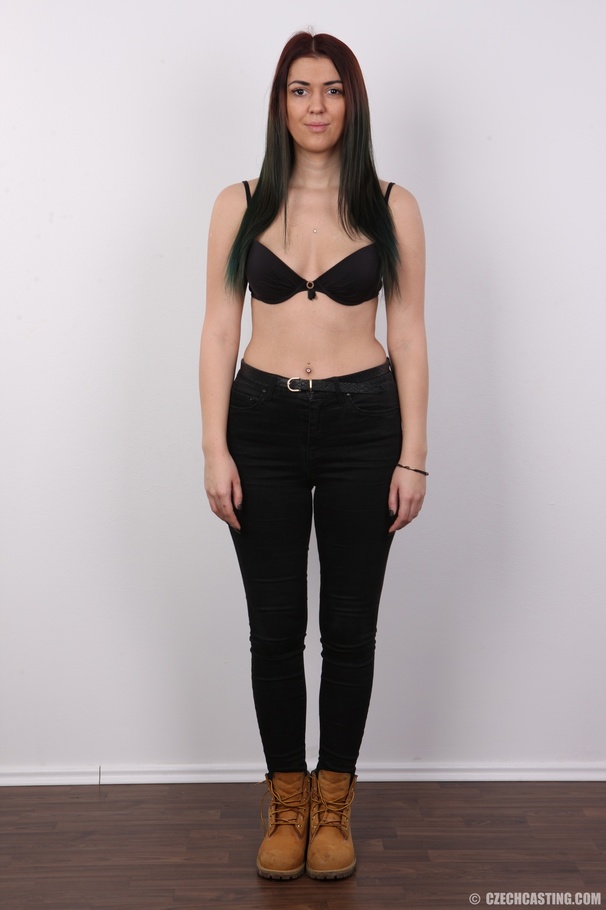 Bootylicious brunette vixen with tattoos on - XXX Dessert - Picture 4