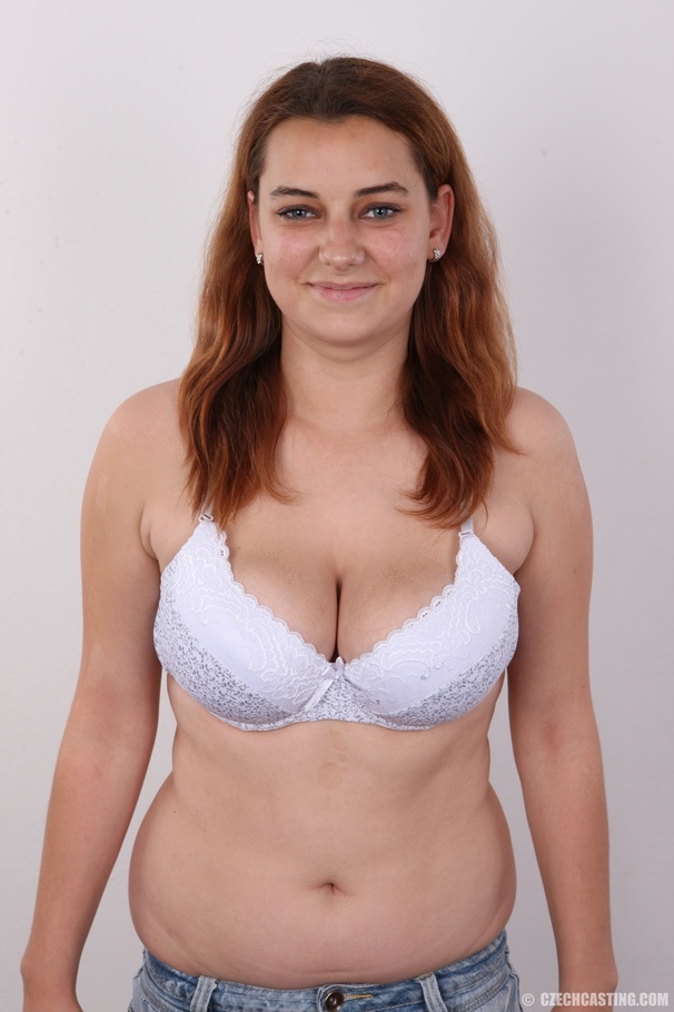 Ginger teen chick with very big natural tit - XXX Dessert - Picture 6