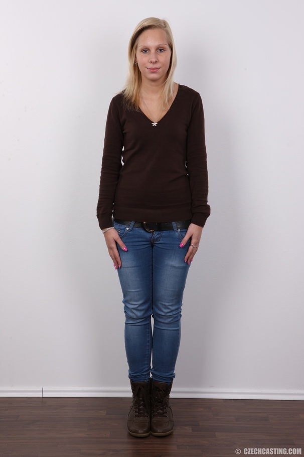 Cute blonde teeny in a blue lingerie and nu - XXX Dessert - Picture 2