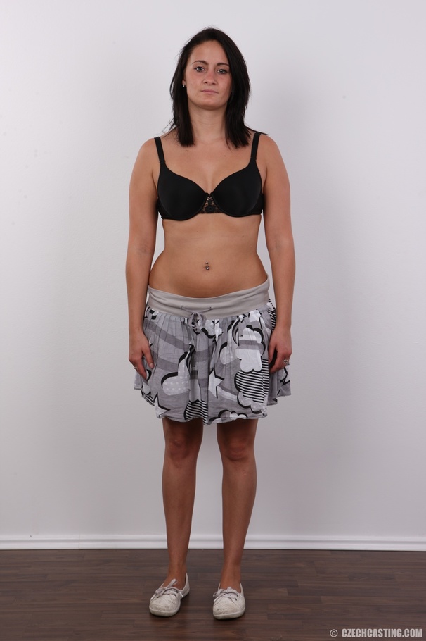 Nice brunette babe with small tits and shav - XXX Dessert - Picture 4