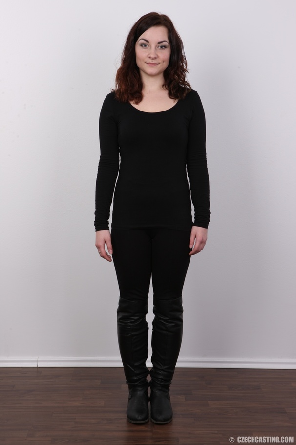 Lovely brunette hottie with big melons in a - XXX Dessert - Picture 2