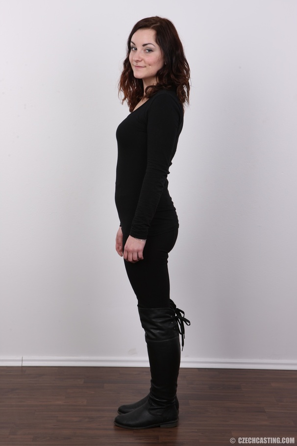 Lovely brunette hottie with big melons in a - XXX Dessert - Picture 3