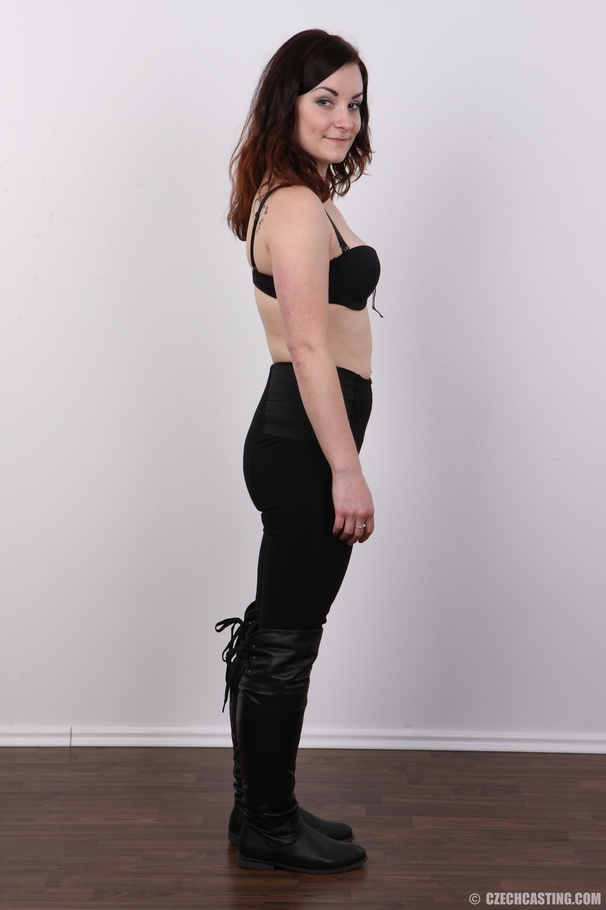 Lovely brunette hottie with big melons in a - XXX Dessert - Picture 5