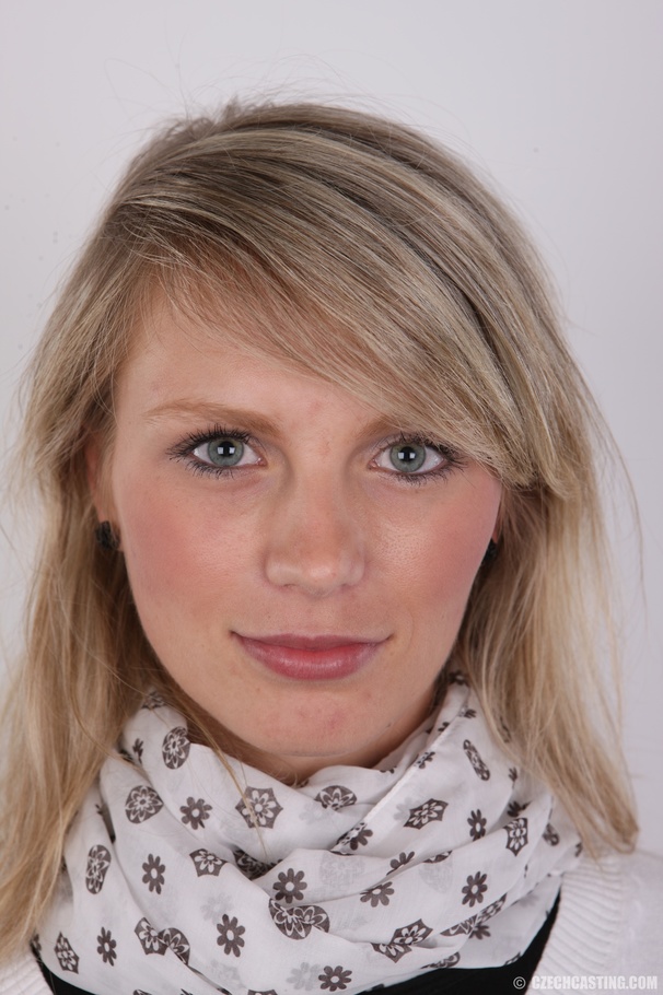 Slim small-titted babe with fair hair naked - XXX Dessert - Picture 1