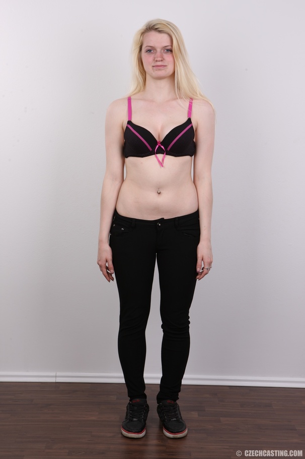 Wild blonde teeny with big melons is a perf - XXX Dessert - Picture 4