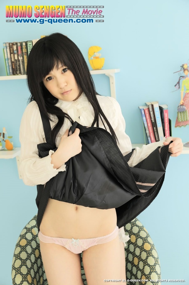 Captivating lass ditches her blue polka dot - XXX Dessert - Picture 4