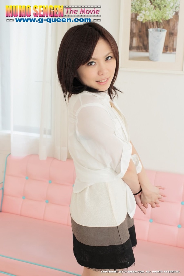 Juicy beav in frilly lingerie does a two-pr - XXX Dessert - Picture 2