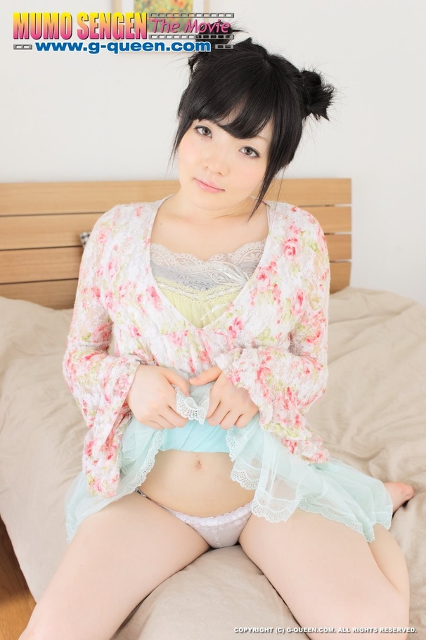 Yummy vamp in a sheer color-muted nightgown - XXX Dessert - Picture 5