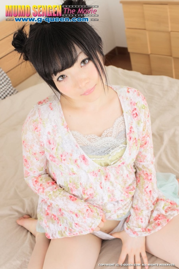 Yummy vamp in a sheer color-muted nightgown - XXX Dessert - Picture 6