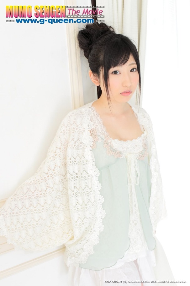 Fabulous betty teases in her frilly nightie - XXX Dessert - Picture 2