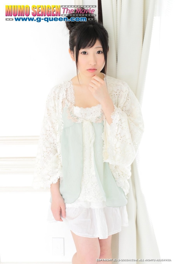 Fabulous betty teases in her frilly nightie - XXX Dessert - Picture 4