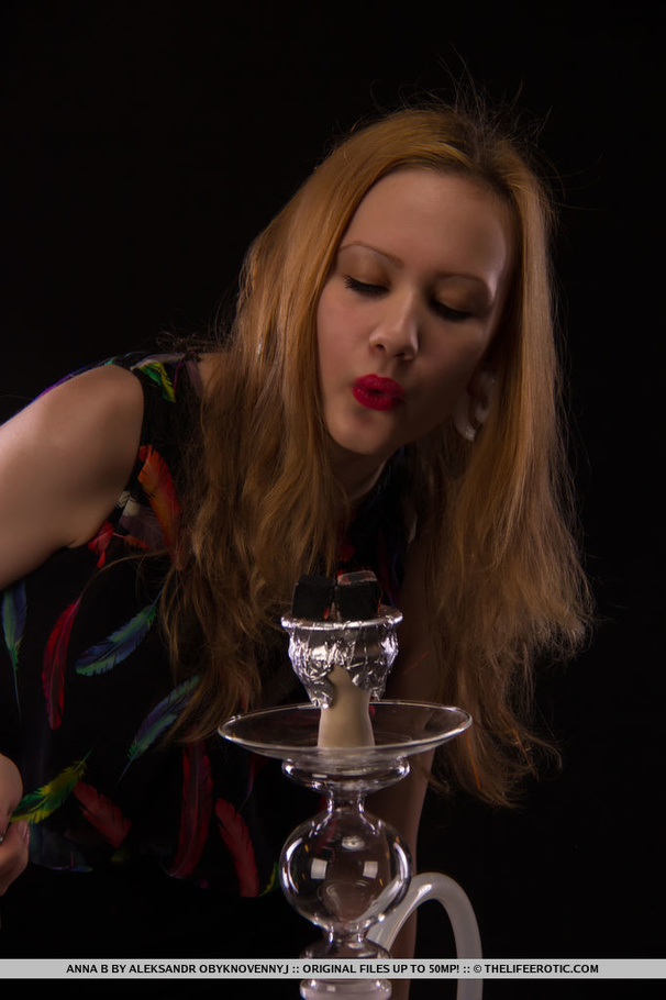 Naughty tattooed beauty in red lingerie enj - XXX Dessert - Picture 1