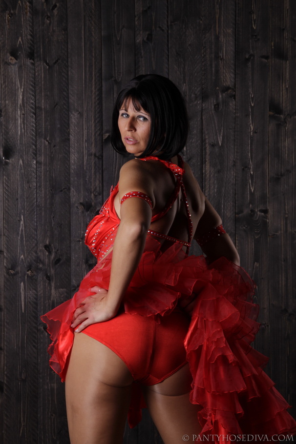 Hot-as-hell burnt red party dress pulled up - XXX Dessert - Picture 8