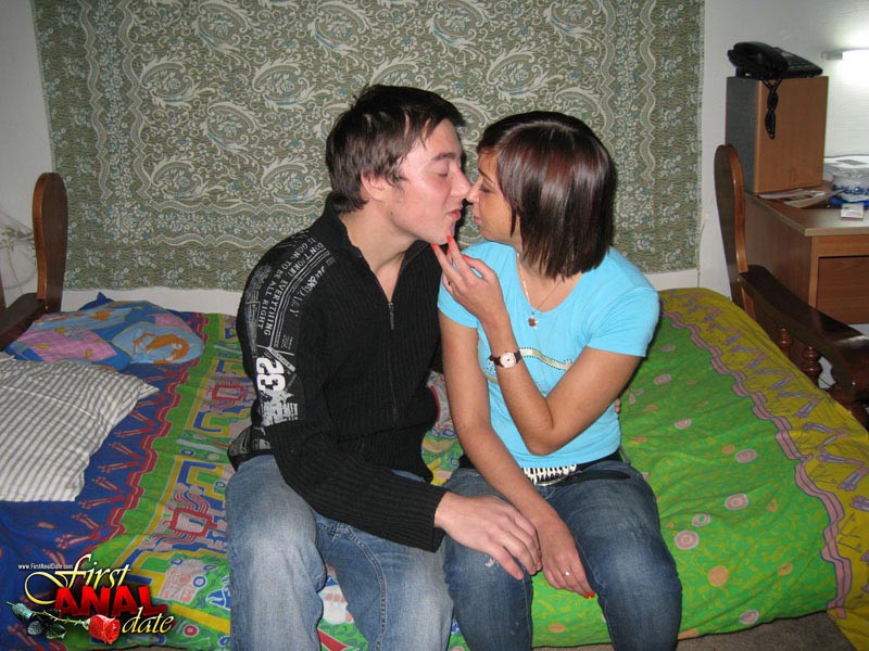 Impeccable chiquita in a blue shirt and jeans spreads her thighs in bed. - XXXonXXX - Pic 3