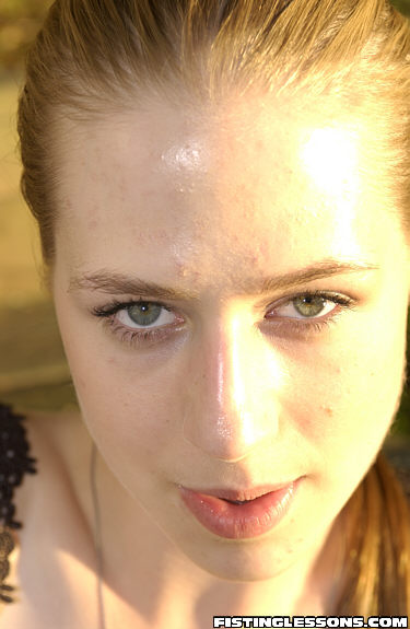 Friends help each other out in a pussy shaving session ending in a girl fisting herself. - XXXonXXX - Pic 3