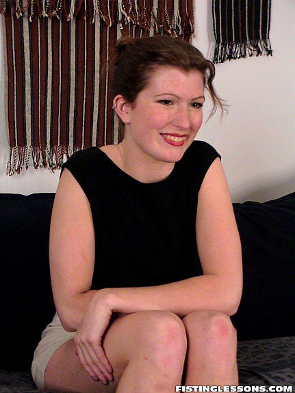 Dainty dame in black and tan attire gets her pussy wide open for the business of fisting. - XXXonXXX - Pic 4