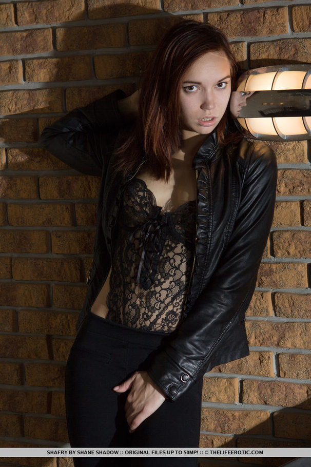 Hot young brunette displays her sexy body t - XXX Dessert - Picture 1
