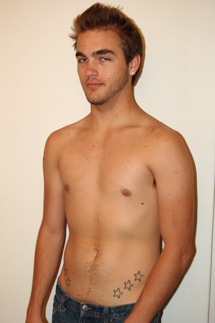 Hot young hunks models their perfect bodies - XXX Dessert - Picture 7