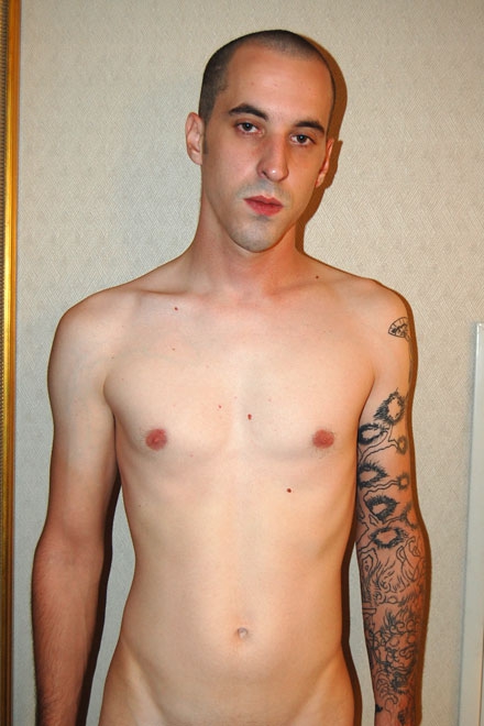 Hot men modelling their clean or with tatto - XXX Dessert - Picture 3