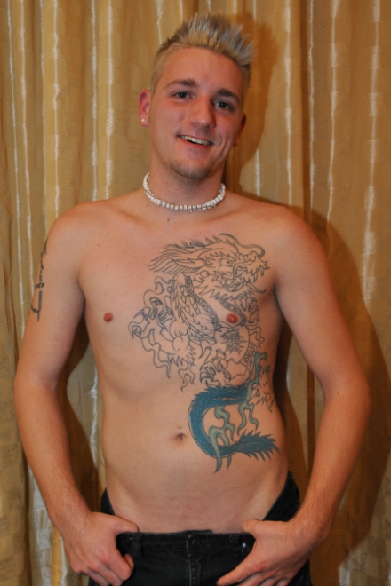 Young studs posing naked while other teens  - XXX Dessert - Picture 5